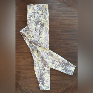 Lululemon Wunder Train High-Rise Tight 28”